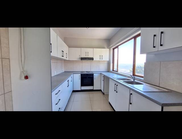 3 BEDROOM APARTMENT RENTED IN MORNINGSIDE